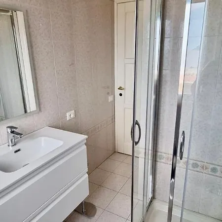 P012 - Porto Recanati, Meraviglioso Trilocale Fronte Mare Apartment