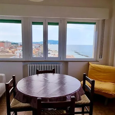 شقة P012 - Porto Recanati, Meraviglioso Trilocale Fronte Mare بورتو ريكاناتي