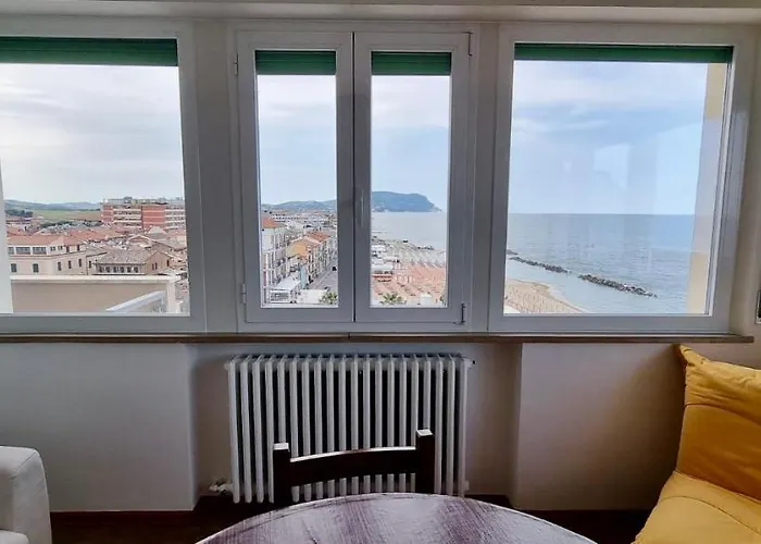 P012 - Porto Recanati, Meraviglioso Trilocale Fronte Mare Appartement Porto Recanati